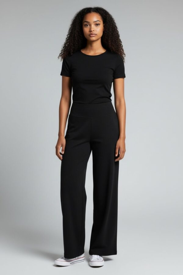 JOGGERS AMPLIOS COLOR NEGRO